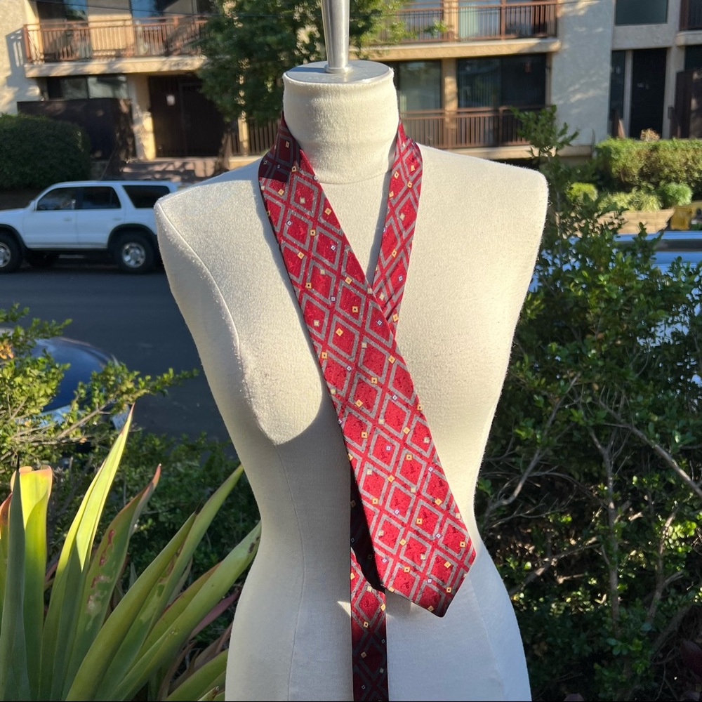 LANVIN PARIS Vintage Silk Tie